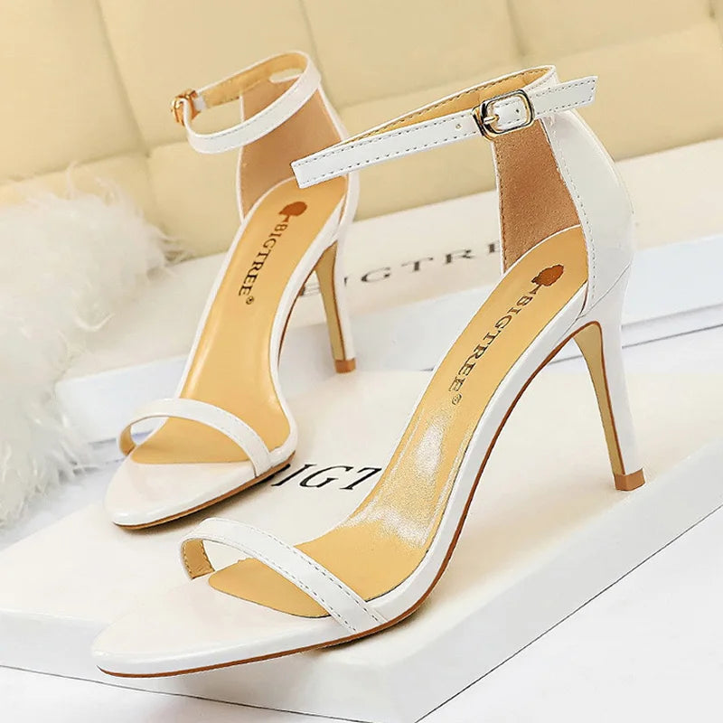 Ulvly Patent Leather Stiletto Heels