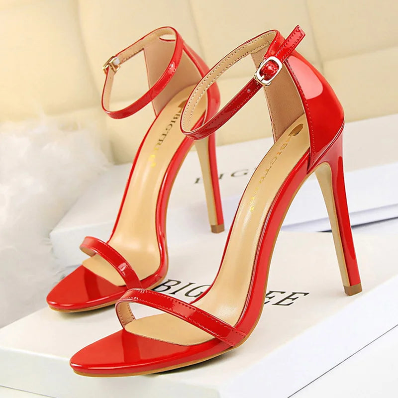 Ulvly Patent Leather Stiletto Heels