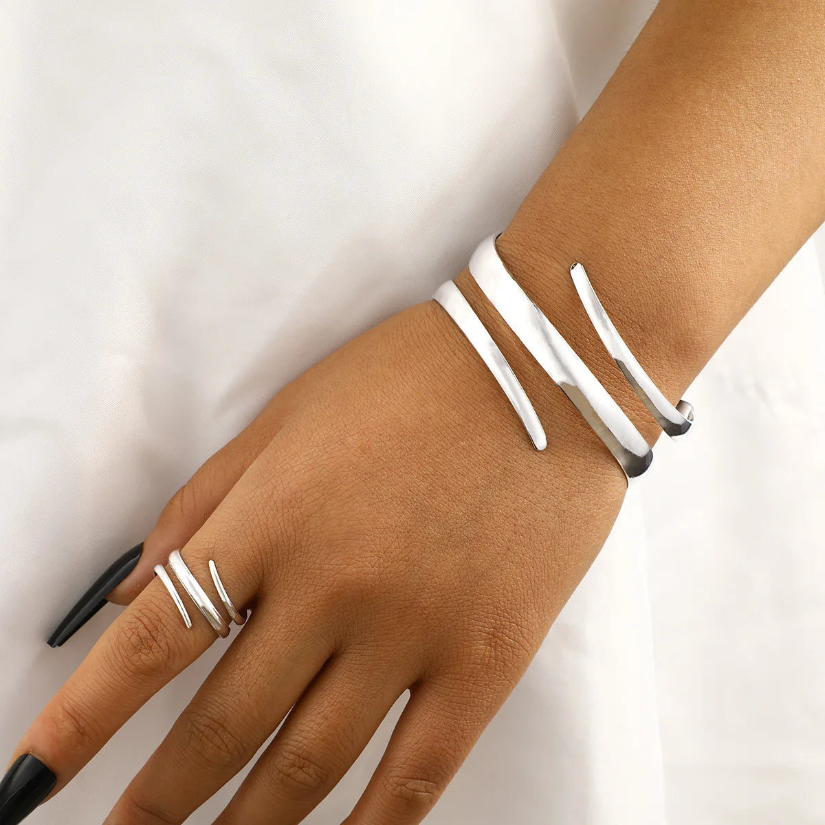 Ulvly Water Drop Ring and Bracelet Set – Stainless Steel