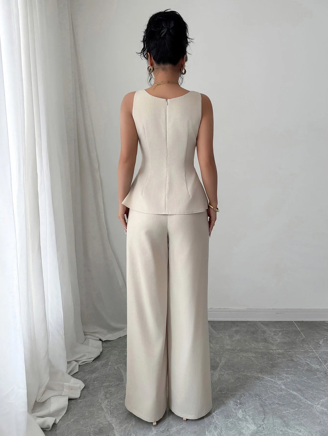 Ulvly Two-Piece Ruffle Pant Set