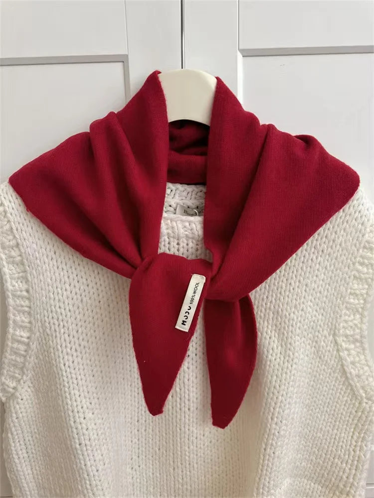 Ulvly Wool Triangle Scarf
