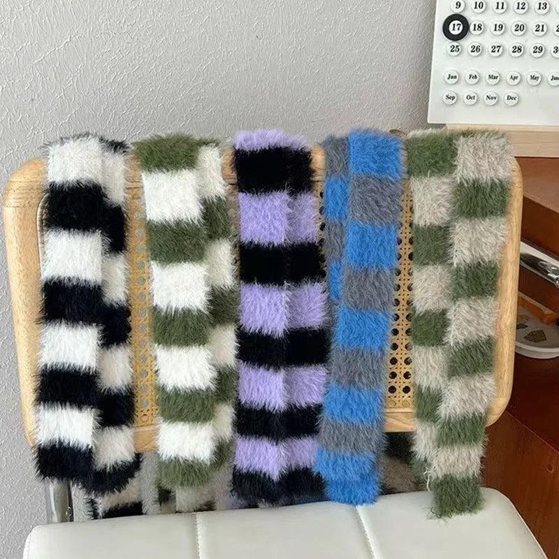 Ulvly Striped Plush Knit Scarf