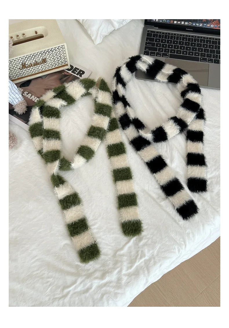 Ulvly Striped Plush Knit Scarf