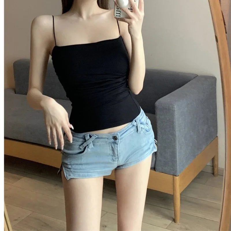 Ulvly Cropped Camisole with Built-In Bra