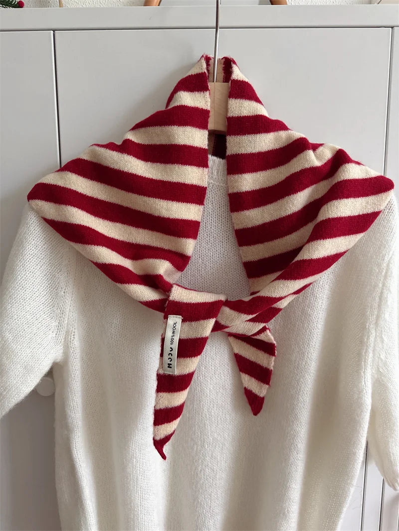 Ulvly Wool Triangle Scarf
