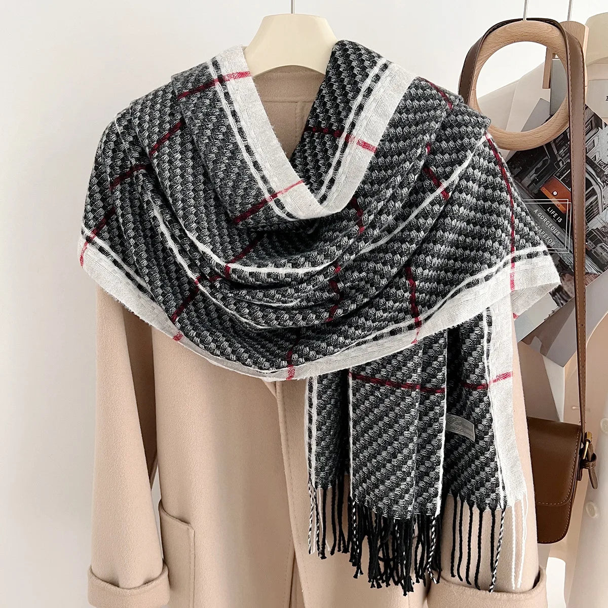 Ulvly Fish Scale Knit Wrap