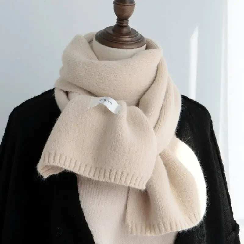 Ulvly 100% Wool Knit Scarf