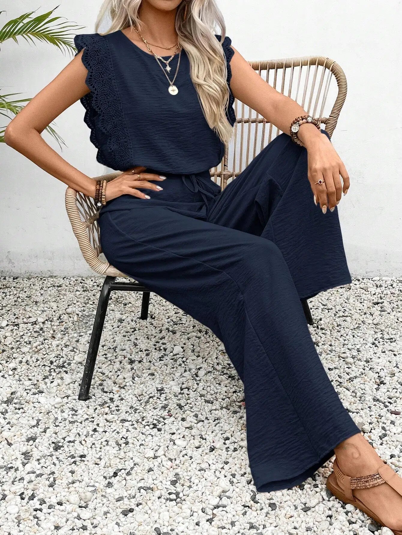 Ulvly Sleeveless O-Neck Suit Set