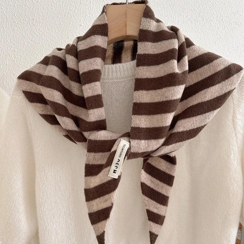Ulvly Wool Triangle Scarf
