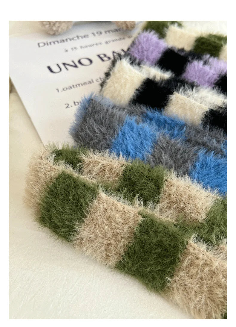 Ulvly Striped Plush Knit Scarf
