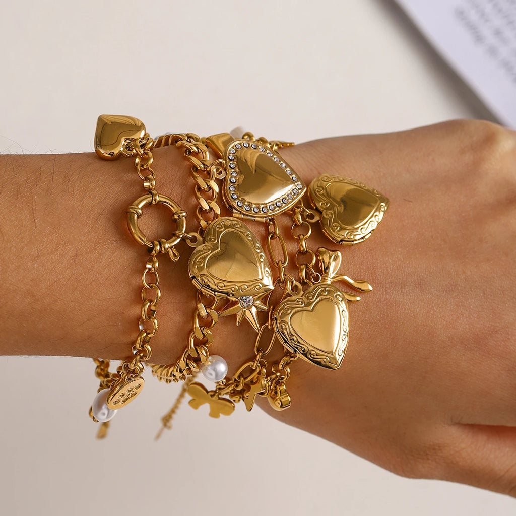 Ulvly 18K Gold Stainless Steel Heart Link Bracelet – Waterproof & Fade-Resistant
