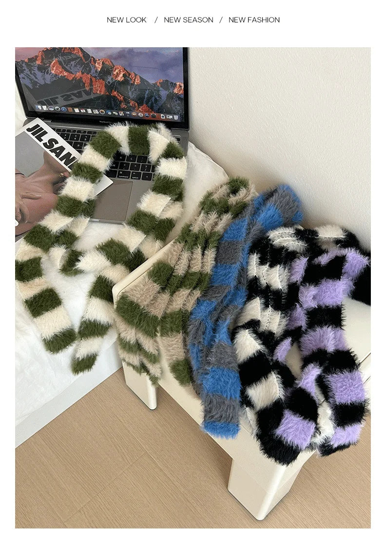 Ulvly Striped Plush Knit Scarf
