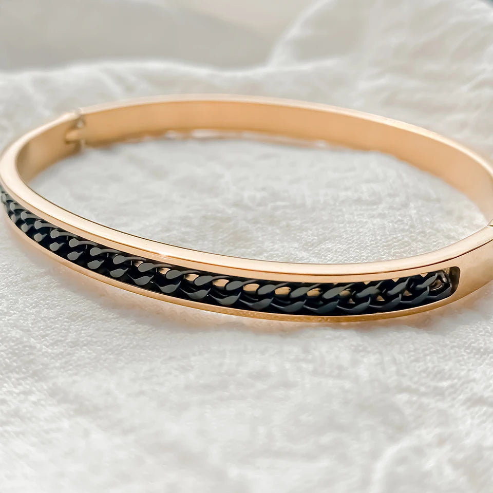 Ulvly Stainless Steel Geometric Bangle
