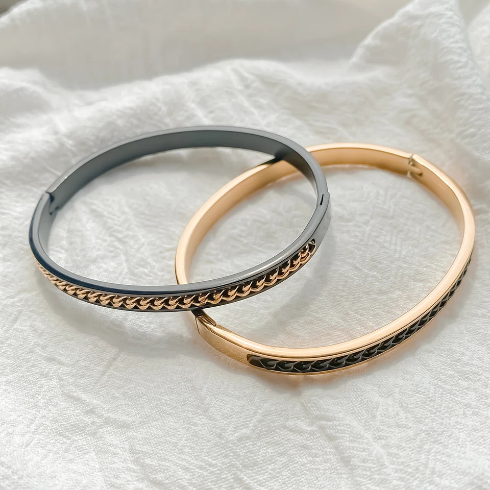 Ulvly Stainless Steel Geometric Bangle