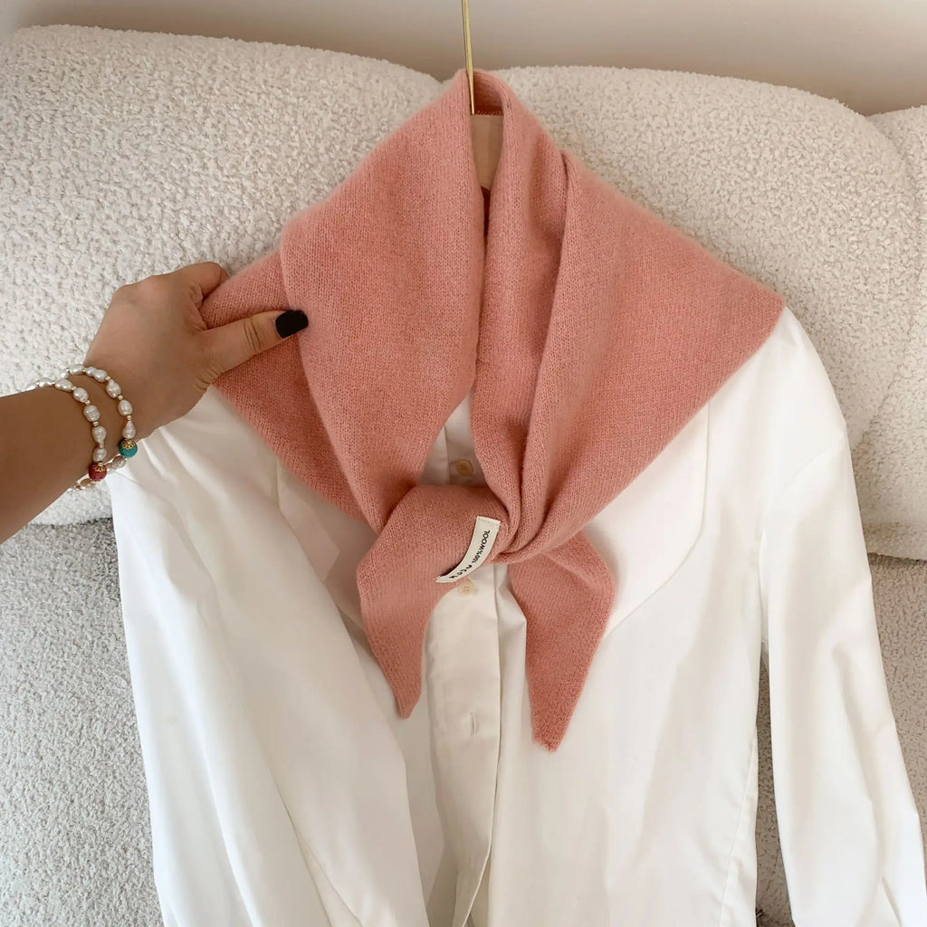 Ulvly Wool Triangle Scarf