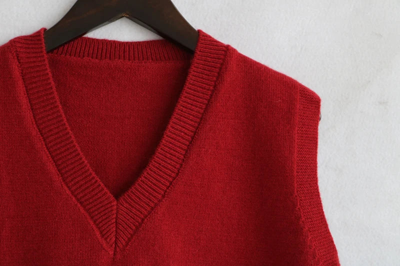 Ulvly V-Neck Knit Vest