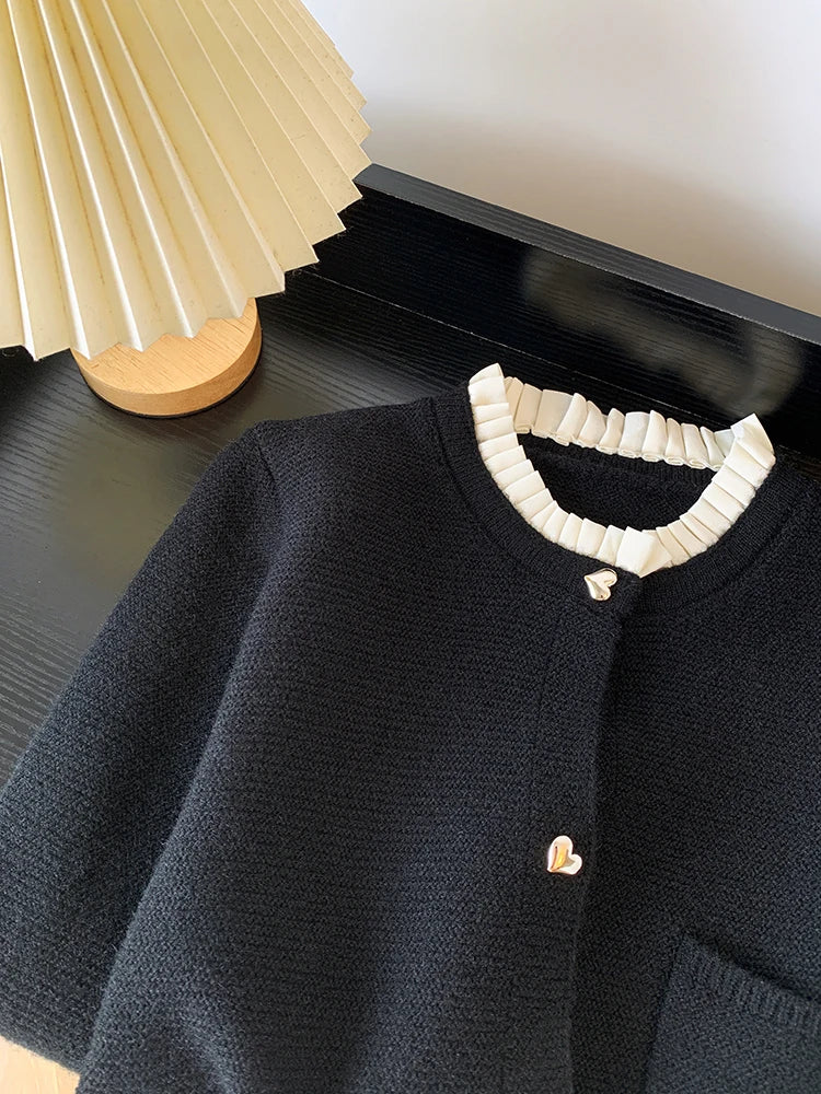 Ulvly Heart-Button Cardigan