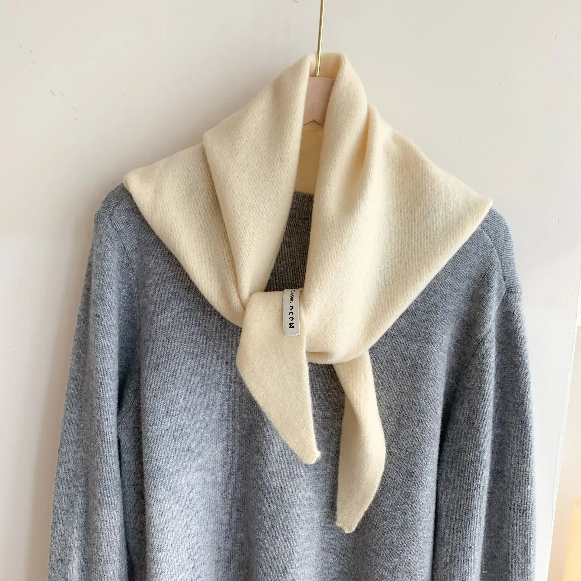 Ulvly Wool Triangle Scarf