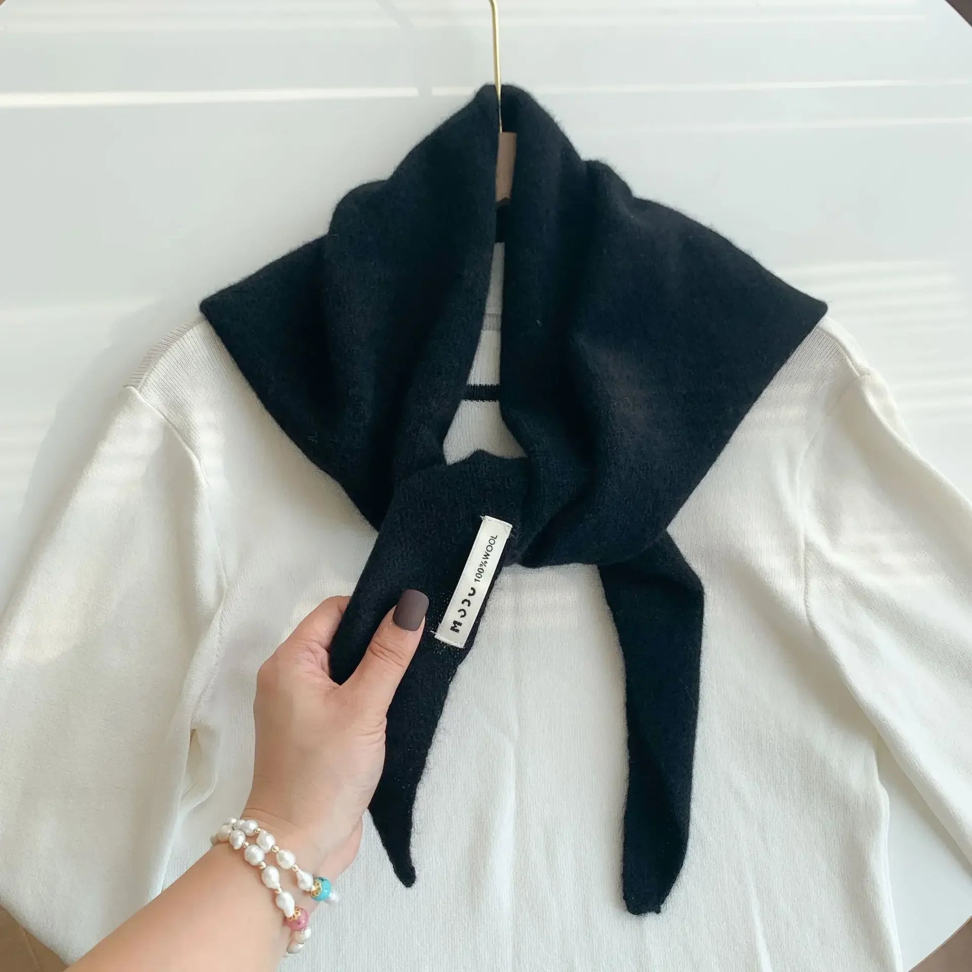 Ulvly Wool Triangle Scarf