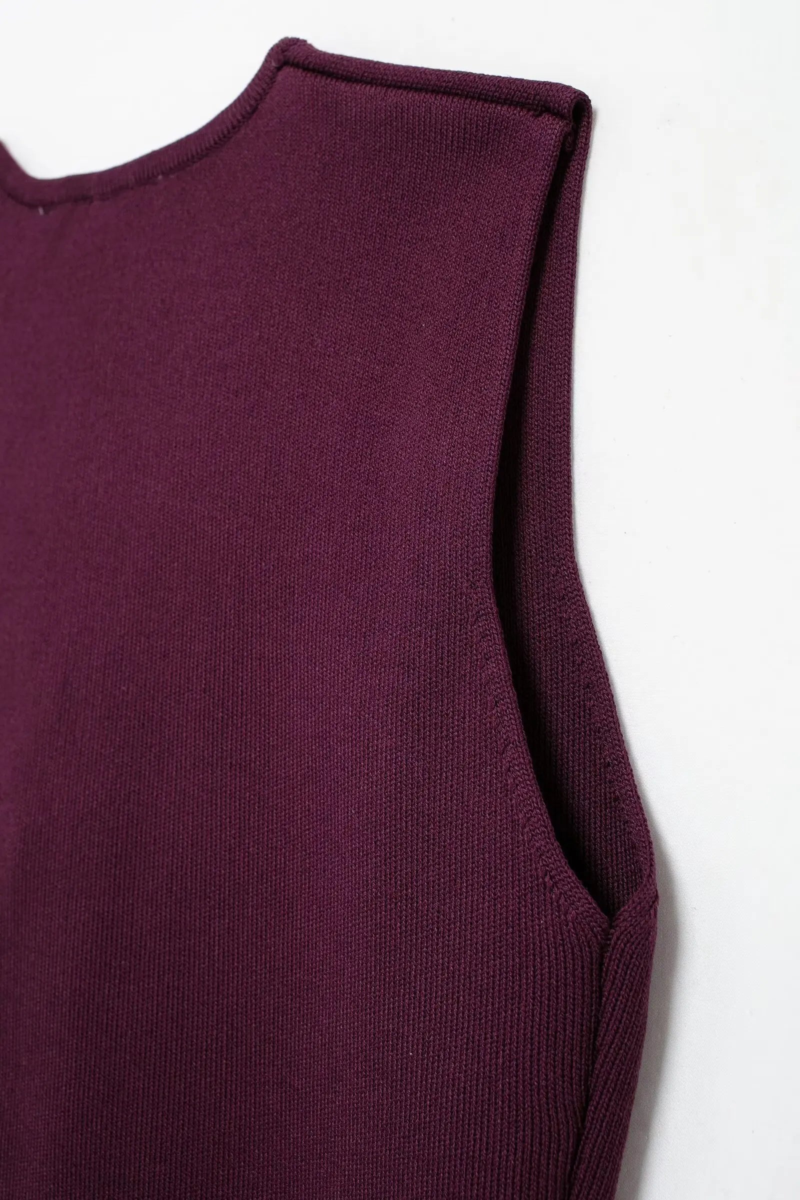 Ulvly Wine Red Knit Vest & Skirt Set