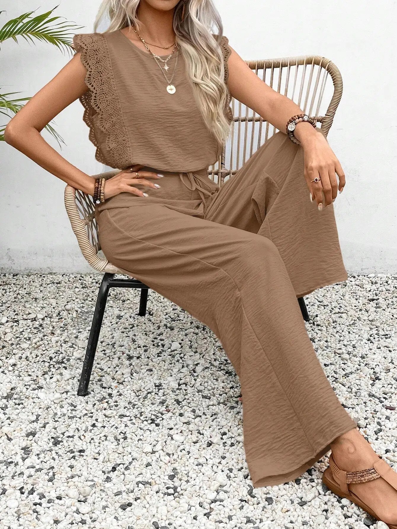 Ulvly Sleeveless O-Neck Suit Set