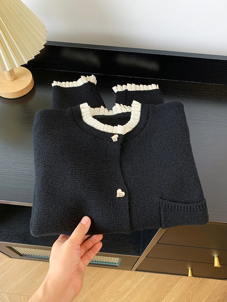 Ulvly Heart-Button Cardigan