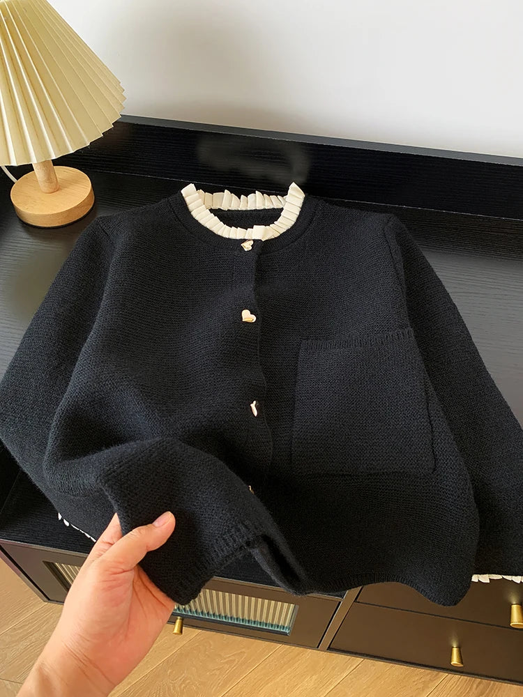 Ulvly Heart-Button Cardigan