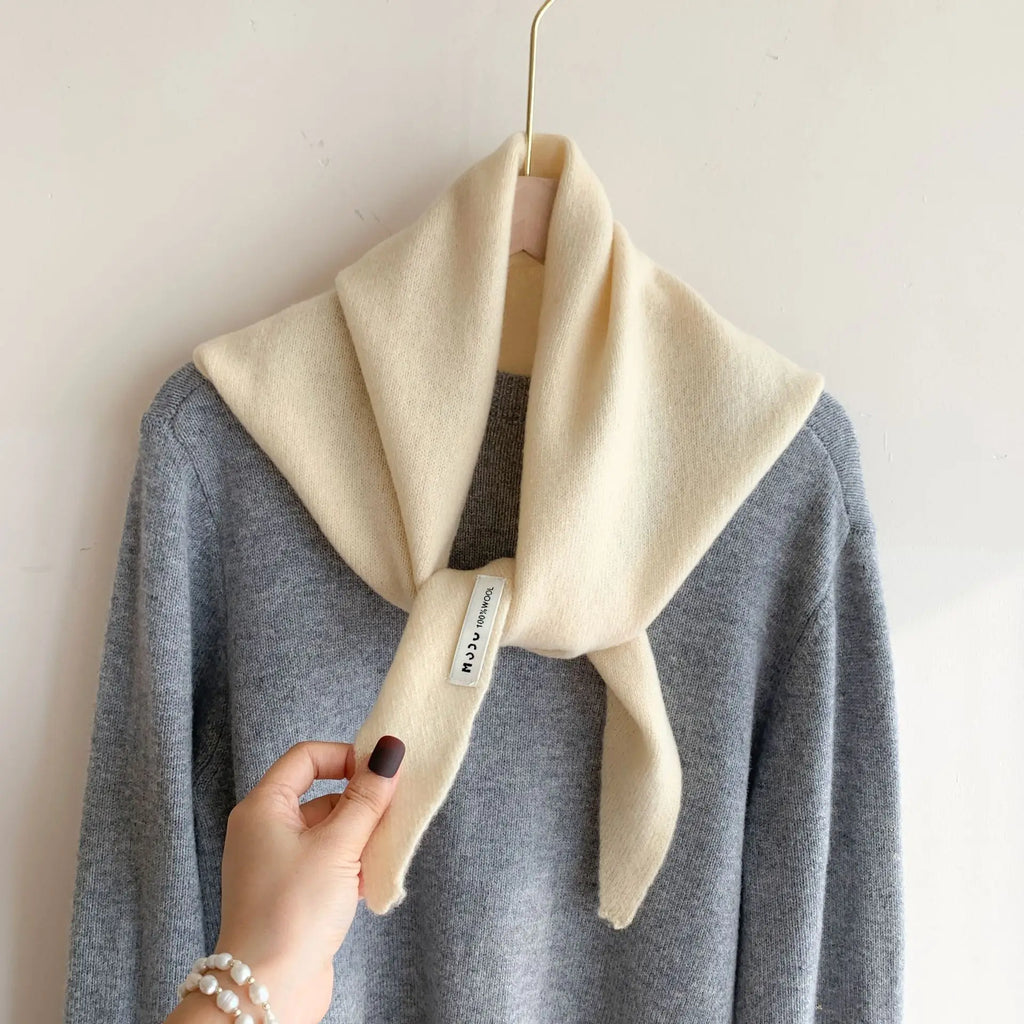 Ulvly Wool Triangle Scarf
