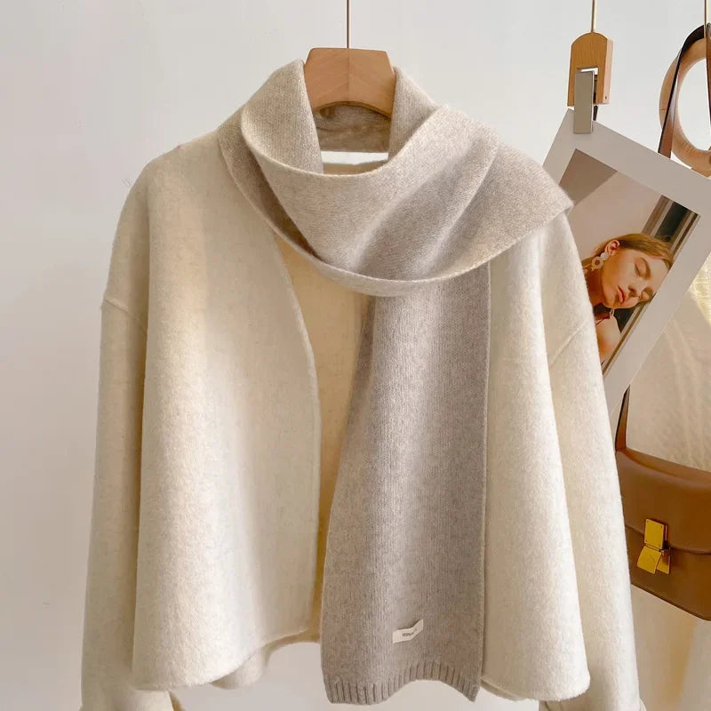 Ulvly 100% Wool Knit Scarf